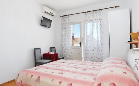 Apartmanok A Tenger Mellett Brist, Makarska - 18859 Brist
