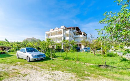 Apartments Ante Lopar