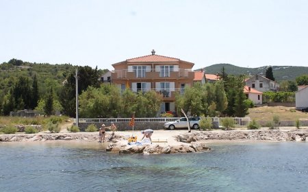 Apartmanok A Tenger Mellett Banj, Pasman - 8206 Banj
