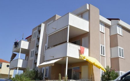 Apartmanok A Tenger Mellett Kustici, Pag - 6408 Kustići