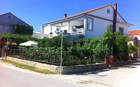 Apartmanok A Tenger Mellett Sukosan, Zadar - 17203 Sukošan