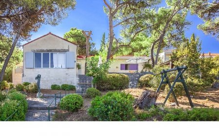 Apartmani Tomi Postira