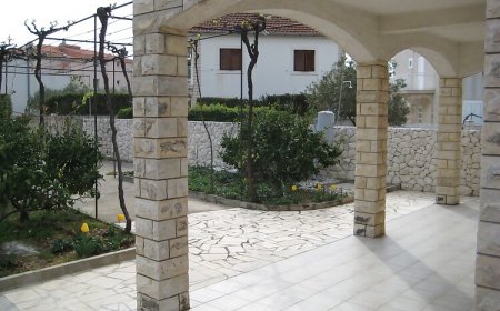 Apartments Biserka Rogoznica