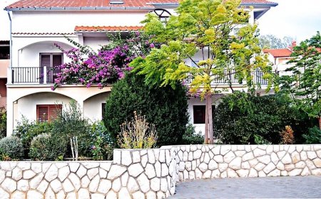 Apartmani Ivanić  Lopar