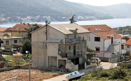Apartmanok A Tenger Mellett Grebastica, Sibenik - 4881 Grebaštica