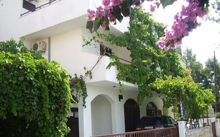 Apartmani Dane Okrug Gornji