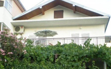 Apartmani Kata Seget Vranjica