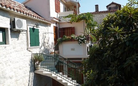 Apartmanok és Szobák A Tenger Mellett Trogir - 16844