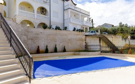 Apartments Krusica Arbanija