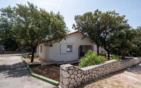 Apartmanok Parkolóhellyel Mandre, Pag - 16836 Mandre