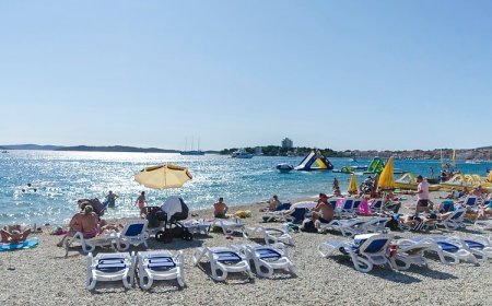 Apartments and Room Agiss with pool Vodice