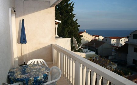 Apartmanok Parkolóhellyel Bol, Brac - 2884 Bol