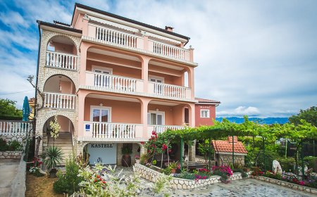 Apartments Kastell Lopar