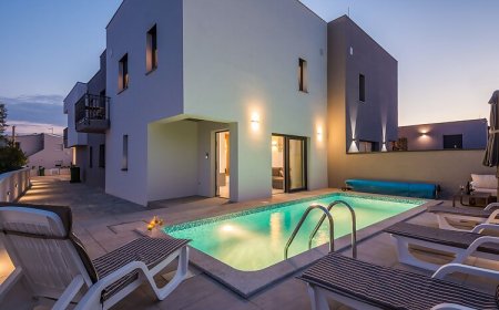 Apartmanok Családok Részére Medencével Vir - 18522