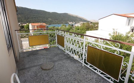 Apartmanok Parkolóhellyel Grebastica, Sibenik - 6103 Grebaštica