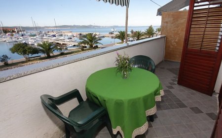 Apartmanok A Tenger Mellett Bibinje, Zadar - 5759 Bibinje