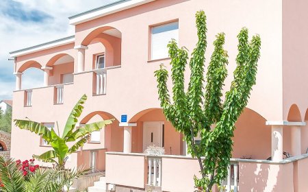 Apartments Tatjana Sukosan