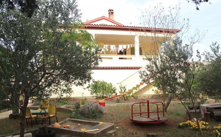 Apartmanok Parkolóhellyel Ugljan - 8479