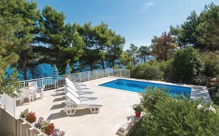 Apartmanok A Tenger Mellett Medencével Lumbarda, Korcula - 4404 Lumbarda