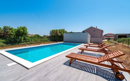 Apartmanok Családok Részére Medencével Nin, Zadar - 18821 Nin