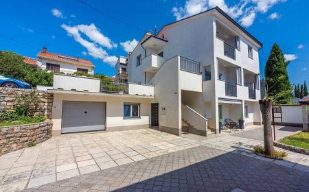 Apartments Tara Dramalj