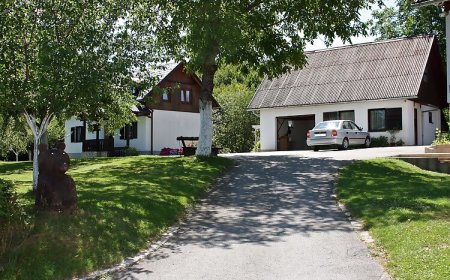 Apartmanok Parkolóhellyel Poljanak, Plitvice - 5195 Poljanak