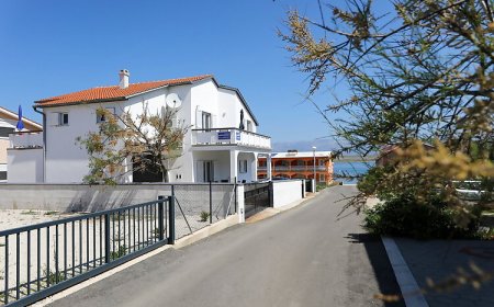 Apartment Carmen Deluxe Vir