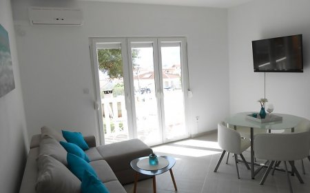 Apartmanok Parkolóhellyel Okrug Gornji, Ciovo - 13859 Okrug Gornji