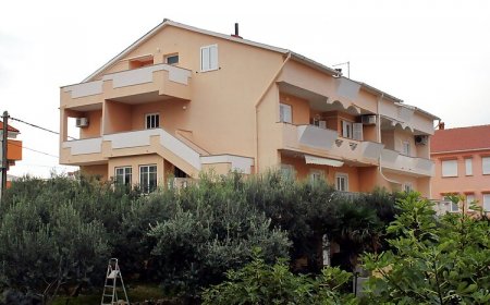 Apartmanok Parkolóhellyel Novalja, Pag - 9419 Novalja