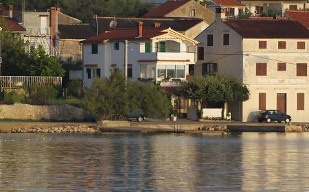 Apartmanok A Tenger Mellett Preko, Ugljan - 8515 Preko