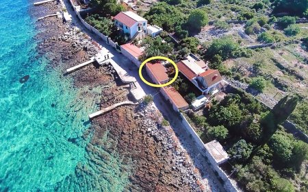 House Mislav II Drvenik Mali