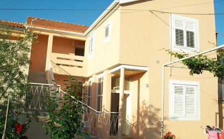 Apartman Neno Sutomišćica