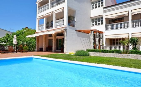 Apartments Sinisa Malinska