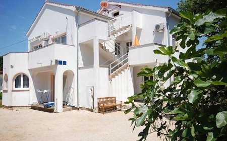 Apartments Mikec Malinska