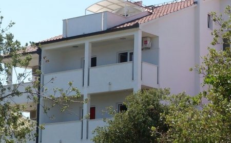 Apartments Teodora Sevid