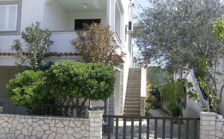 Apartments Sava Povljana