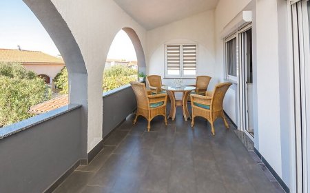 Apartmanok Parkolóhellyel Vir - 20220