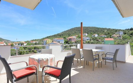 Apartmanok A Tenger Mellett Vinisce, Trogir - 11029 Vinišće