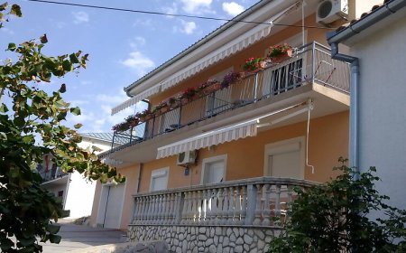 Apartmani i Sobe Bionda Senj