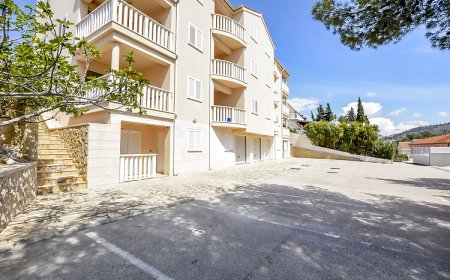 Apartment Slavica Rogoznica