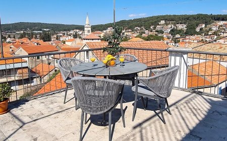 Apartment Turan Jelsa