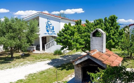 Apartmanok Parkolóhellyel Nin, Zadar - 5857 Nin