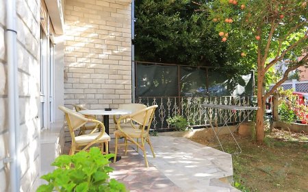 Apartmanok Parkolóhellyel Dugi Rat, Omis - 15417 Dugi Rat