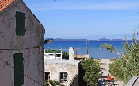 Családi Apartmanok A Tenger Mellett Susak, Losinj - 8050 Susak