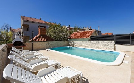 Apartmanok Családok Részére Medencével Zadar - Diklo, Zadar - 16493 Zadar - Diklo