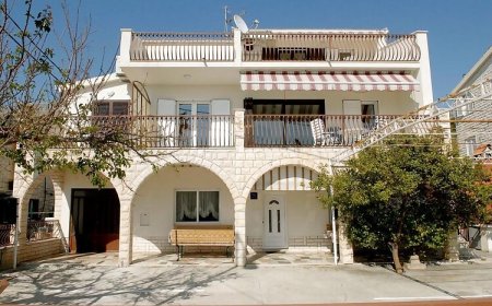 Apartmani Tatjana Podstrana