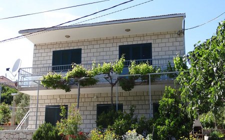 Apartmani Pero Marina