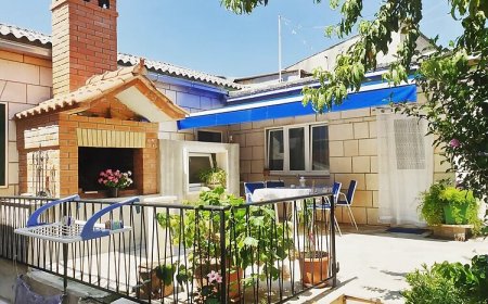 Apartmanok A Tenger Mellett Pucisca, Brac - 18416 Pučišća