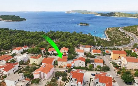 Apartmanok Parkolóhellyel Bilo, Primosten - 12868 Bilo