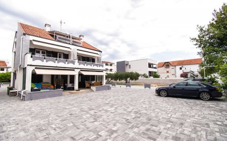 Apartments Krunoslava Vodice